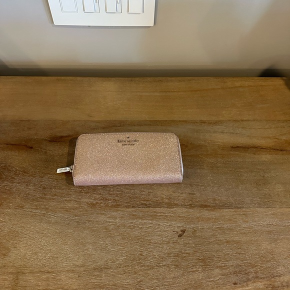Kate Spade Glimmer Zip Around Wallet (Rose Gold) - LIKE NEW!! - Picture 7 of 8